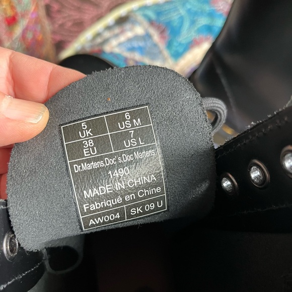 Dr. Marten boots. Black 1490 brand new size 7 uk 38 - Picture 6 of 7